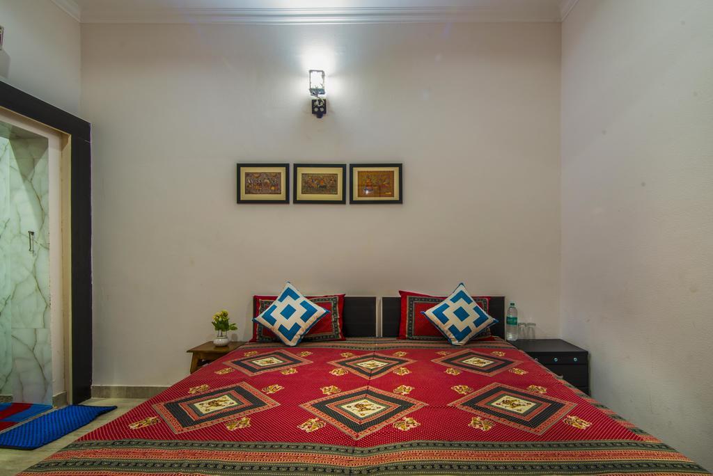 Tuk Tuk Homestay Agra  Exterior photo